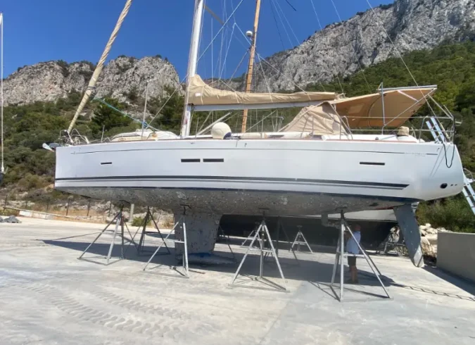 Dufour 445 Grand Large 2013